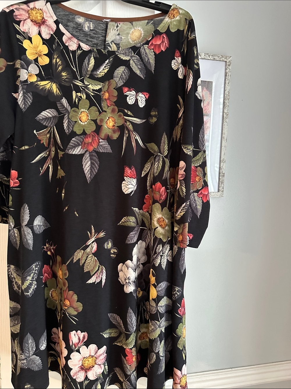 Black Floral Long-Sleeve Shift Dress - Multicolor Blooms XL